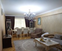 Satılır Yeni Tikili İnşaatçılar m., Yeni Yasamal qəs., Yasamal r.