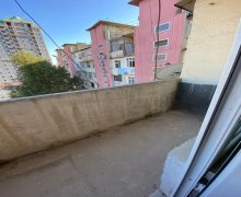 Satılır Köhnə Tikili Azadlıq m., Binəqədi r.