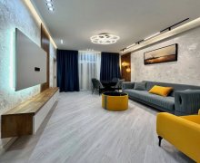 Satılır Köhnə Tikili Memar Əcəmi m., Nəsimi r.