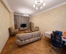 Satılır Yeni Tikili Neftçilər m., Nizami r.