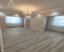 Satılır Köhnə Tikili Əhmədli m., Əhmədli, Xətai r.