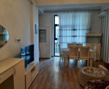 iceri seherde aylıq kiraye evler İçərişəhər m., Səbail r.