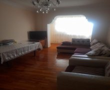 ehmedlide kohne tikili evler Əhmədli m., Əhmədli, Xətai r.