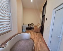 Kirayə (aylıq) Köhnə Tikili İçərişəhər m., Nəsimi r.