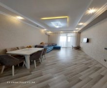 qara qarayevde satilan evler Qara Qarayev m., Nizami r.