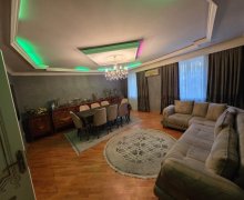 Satılır Köhnə Tikili Gənclik m., Ayna Sultanova heykəli, Nərimanov r.