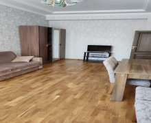 neftcilerde aylıq 2 otaqli kiraye evler Neftçilər m., Nizami r.