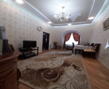 Satılır Yeni Tikili Xalqlar dostluğu m., 8-ci kilometr, Nizami r.