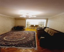 Satılır Köhnə Tikili Qara Qarayev m., Nizami r.