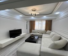 Satılır Yeni Tikili Memar Əcəmi m., Nəsimi r.