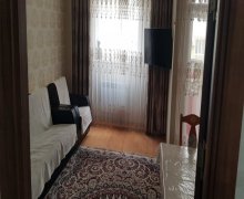Satılır Yeni Tikili Xırdalan ş. Satılır Yeni Tikili Xırdalan ş.