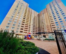 Satılır Yeni Tikili Azadlıq m., 8-ci mikrorayon, Binəqədi r.