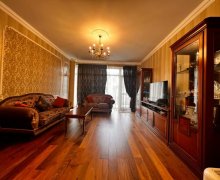 iceri seherde evlerin qiymeti İçərişəhər m., Səbail r.