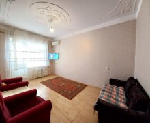 Satılır Köhnə Tikili Nəsimi m., 9-cu mikrorayon, Binəqədi r.