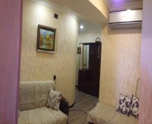 Satılır Yeni Tikili Bakıxanov qəs., Sabunçu r.