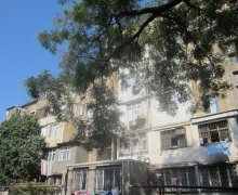 Satılır Köhnə Tikili Elmlər akademiyası m., Yasamal qəs., Yasamal r.