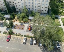 Satılır Köhnə Tikili Xalqlar dostluğu m., 8-ci kilometr, Nizami r.