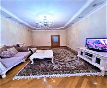 Satılır Yeni Tikili Xalqlar dostluğu m., 8-ci kilometr, Nizami r.