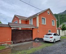 Посуточно Дома/Виллы Гах г.