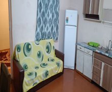 Kirayə (aylıq) Həyət evi/villa Qara Qarayev m., Nizami r. Kirayə (aylıq) Həyət evi/villa Qara Qarayev m., Nizami r.