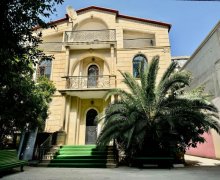 Satılır Həyət evi/villa 6-cı mikrorayon, Binəqədi r.