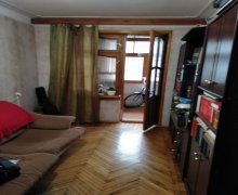 Satılır Köhnə Tikili Xalqlar dostluğu m., 8-ci kilometr, Nizami r.