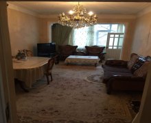 Satılır Köhnə Tikili Memar Əcəmi m., 4-cü mikrorayon, Nəsimi r.