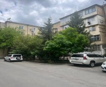 Satılır Köhnə Tikili Elmlər akademiyası m., Yasamal r.