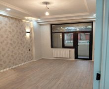 Satılır Yeni Tikili Yeni Günəşli qəs., Suraxanı r.