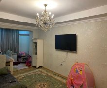 Satılır Yeni Tikili İnşaatçılar m., Yeni Yasamal qəs., Yasamal r.