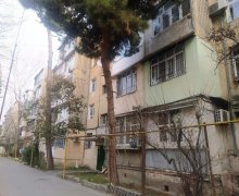 Satılır Köhnə Tikili Neftçilər m., 8-ci kilometr, Nizami r.