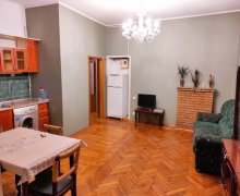 iceri seherde aylıq kiraye evler İçərişəhər m., Səbail r.