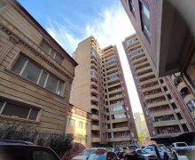 Satılır Obyekt Yasamal r.