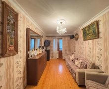 ehmedlide kohne tikili evler Əhmədli m., Xətai r.