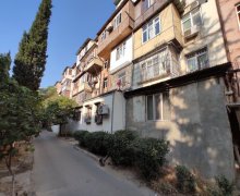 Satılır Köhnə Tikili Memar Əcəmi m., 4-cü mikrorayon, Nəsimi r.