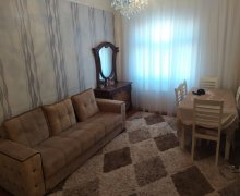 Satılır Köhnə Tikili Əhmədli m., Əhmədli, Xətai r.