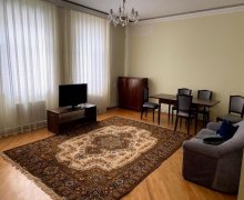 elmlerde kiraye aylıq heyet evleri/villa Elmlər akademiyası m., Yasamal r.