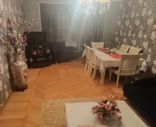 ehmedlide kohne tikili evler Əhmədli m., Əhmədli, Xətai r.