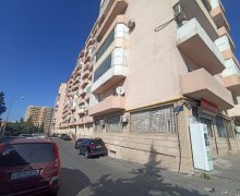 Satılır Yeni Tikili Xalqlar dostluğu m., 8-ci kilometr, Nizami r.