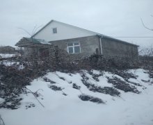 Satılır Həyət evi/villa Quba ş. Satılır Həyət evi/villa Quba ş.