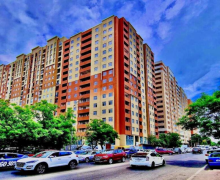 qara qarayevde satilan evler Qara Qarayev m., Nizami r.