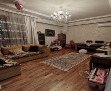 qara qarayevde satilan evler Qara Qarayev m., Nizami r.