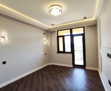 Satılır Yeni Tikili Neftçilər m., 8-ci kilometr, Nizami r.