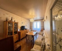 Satılır Köhnə Tikili Xalqlar dostluğu m., 8-ci kilometr, Nizami r.