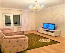 Satılır Köhnə Tikili Memar Əcəmi m., 9-cu mikrorayon, Binəqədi r.