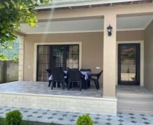 Kirayə (günlük) Həyət evi/villa Qax ş.