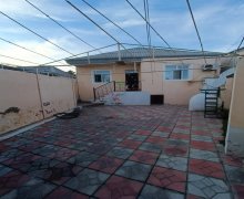 Satılır Həyət evi/villa Binəqədi qəs., Binəqədi r. Satılır Həyət evi/villa Binəqədi qəs., Binəqədi r.