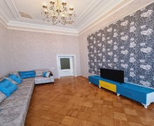 Kirayə (aylıq) Köhnə Tikili İçərişəhər m., Səbail r.