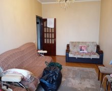 Kirayə (aylıq) Köhnə Tikili 8-ci mikrorayon, Binəqədi r.