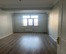 Satılır Yeni Tikili Saray, Abşeron r.